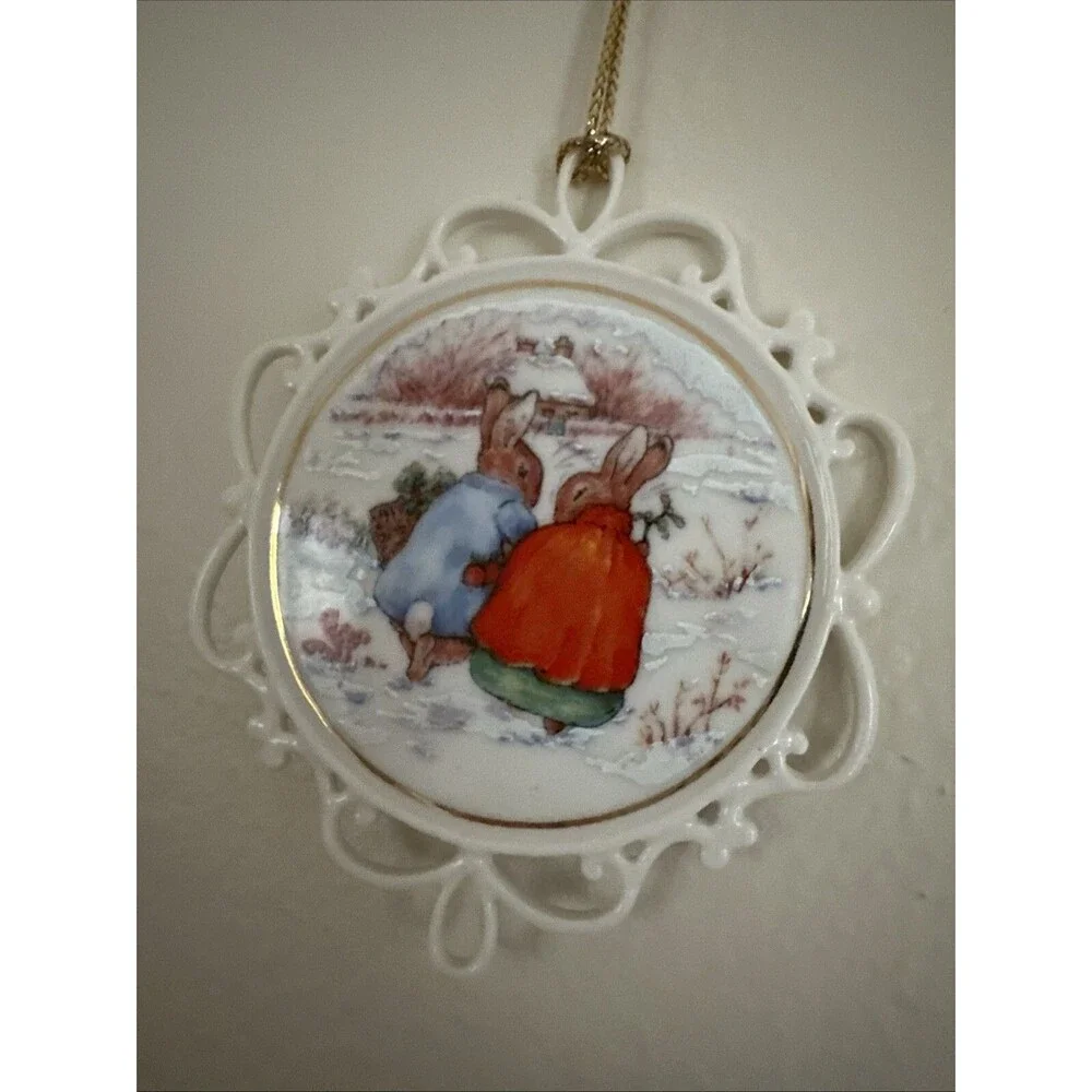Wedgwood 1996 Peter Rabbit Wedgwood Ornament